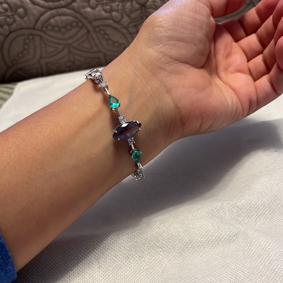 Hypoallergenic Multicolored Bracelet - Picture 5 of 6